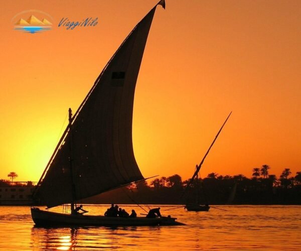 CaFeluca Tramonto in feluca al Cairo ViaggiNilo(1)