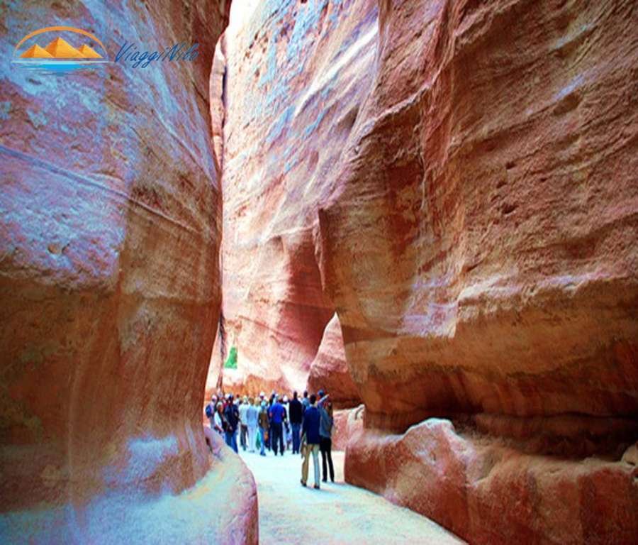 Giornata al Canyon Colorato, il buco blu e Dahab da Sharm El Sheikh