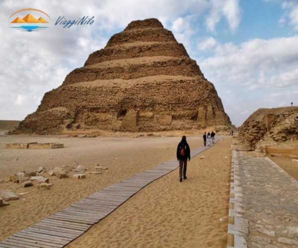 Gita di un giorno alle piramidi di Giza, Sakkara e Menfi ViaggiNilo(1)