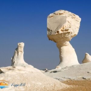 Il deserto bianco e il deserto nero, prenotare un viaggio safari nel deserto bianco e nero un viaggio oasi  dell'oasi di El Bahariya Egitto 2024 ViaggiNilo(1)