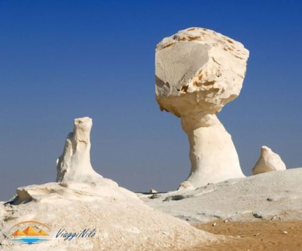 Il deserto bianco e il deserto nero, prenotare un viaggio safari nel deserto bianco e nero un viaggio oasi  dell'oasi di El Bahariya Egitto 2024 ViaggiNilo(1)