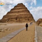 Piramidi di Giza e Sakkara Gita di un giorno da Hurghada ViaggiNilo(1)