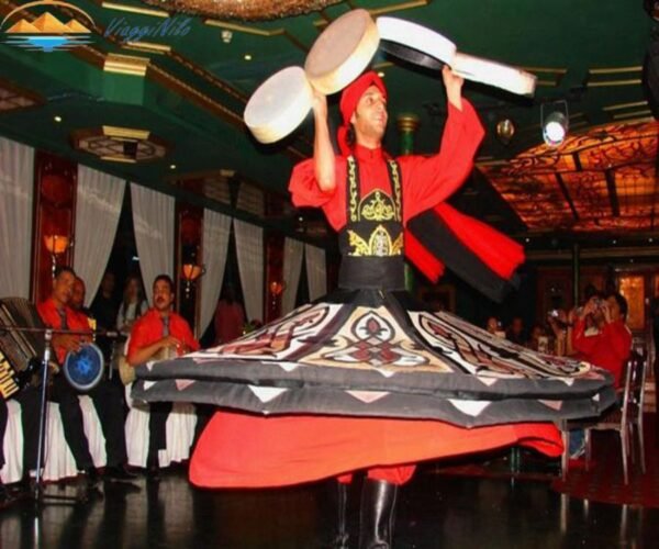 Serata sul Nilo Crociera con Cena, Spettacolo di Danze Orientali e Folclore ViaggiNilo