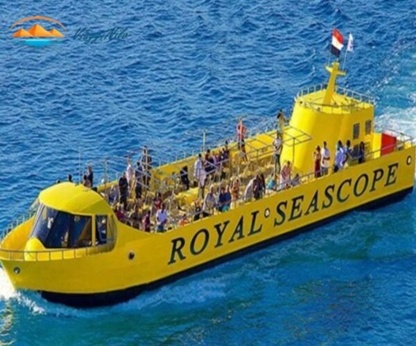 un giro sulla nave semi-sottomarino-1