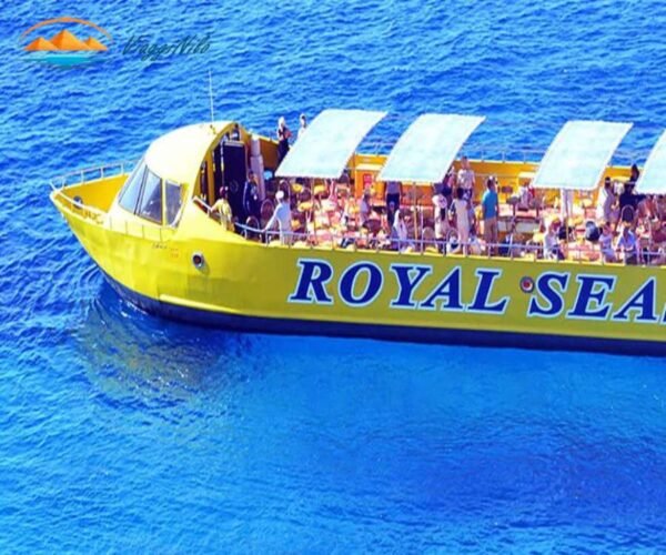 un giro sulla nave semi-sottomarino-3